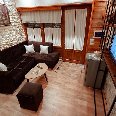 Duplex Apartment Viktoria Gjirokastër Exterior foto