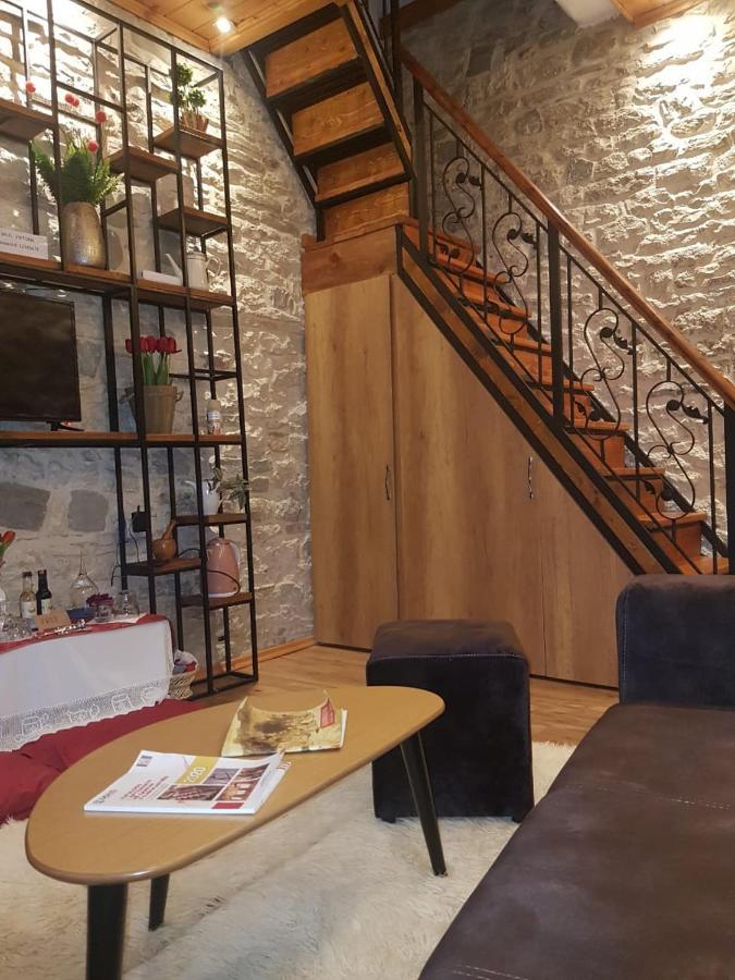 Duplex Apartment Viktoria Gjirokastër Exterior foto